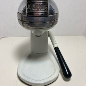 Vintage MCM manual juice king juicer model JK – 30 chrome white